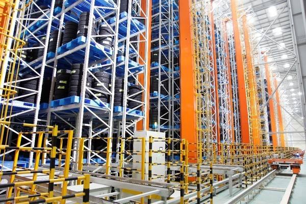 汽車配件倉庫吹塑托盤應用案例